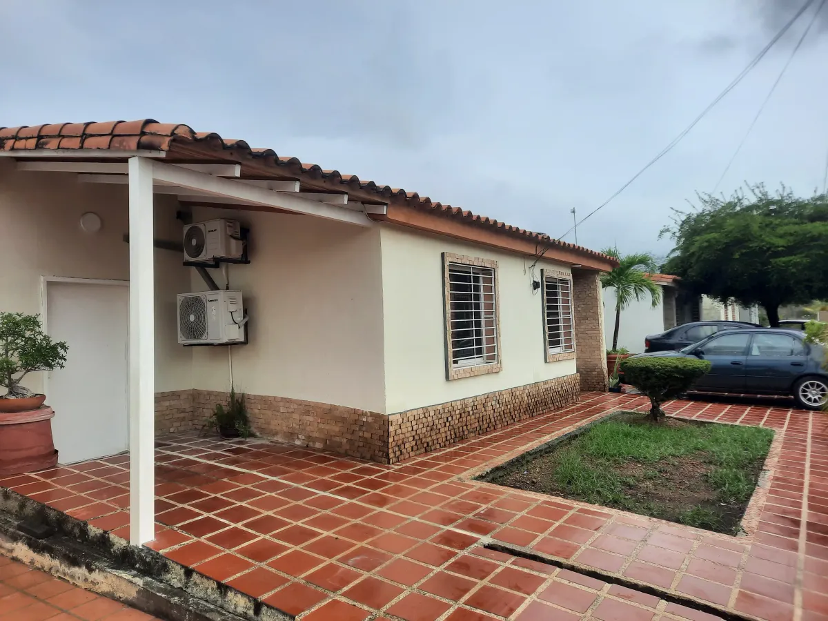 CASA OTTO CASTELLANO
